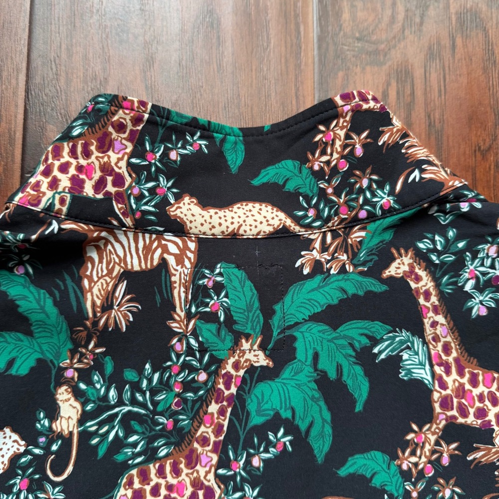 NWOT Lilly Pulitzer Luxletic Aegean Performance Jacket XL SPF 50 Full Zip Safari - Picture 14 of 15